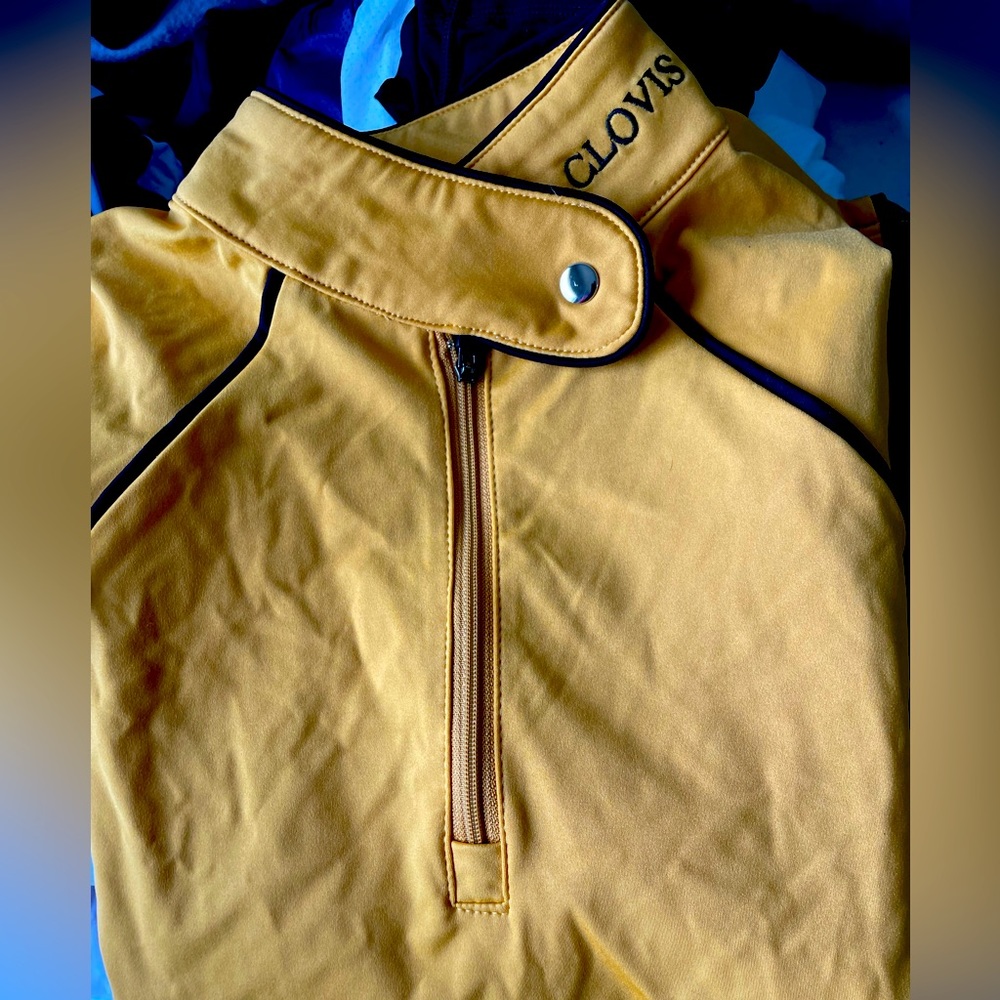 Clovis Equestrian athletic top XS
